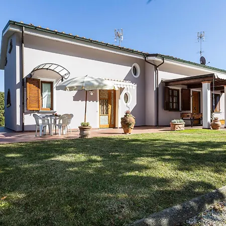 2 Bedroom Amazing In Castelfranco Di Sotto