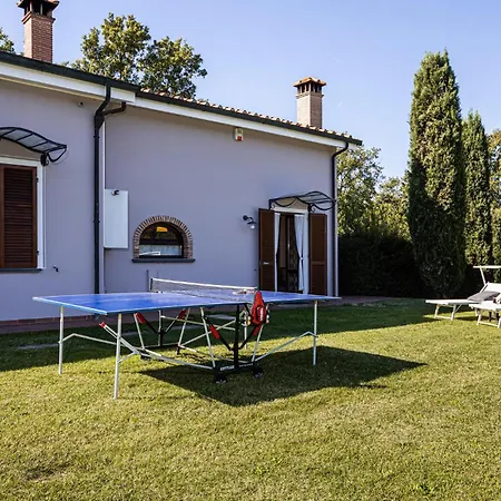 Holiday home 2 Bedroom Amazing In Castelfranco Di Sotto Le Vedute