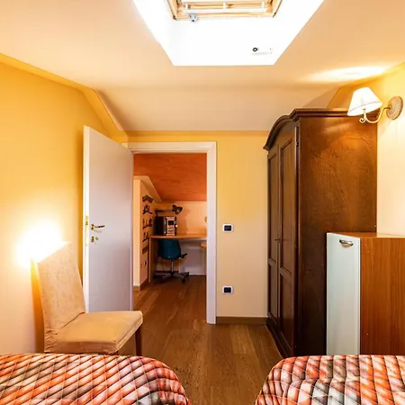 2 Bedroom Amazing In Castelfranco Di Sotto * Le Vedute